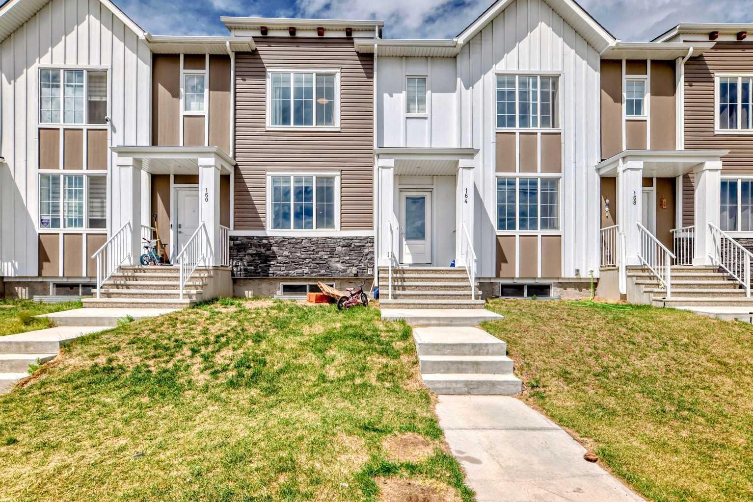 Property Photo:  164 Cornerstone Grove NE  AB T3N 2J6 