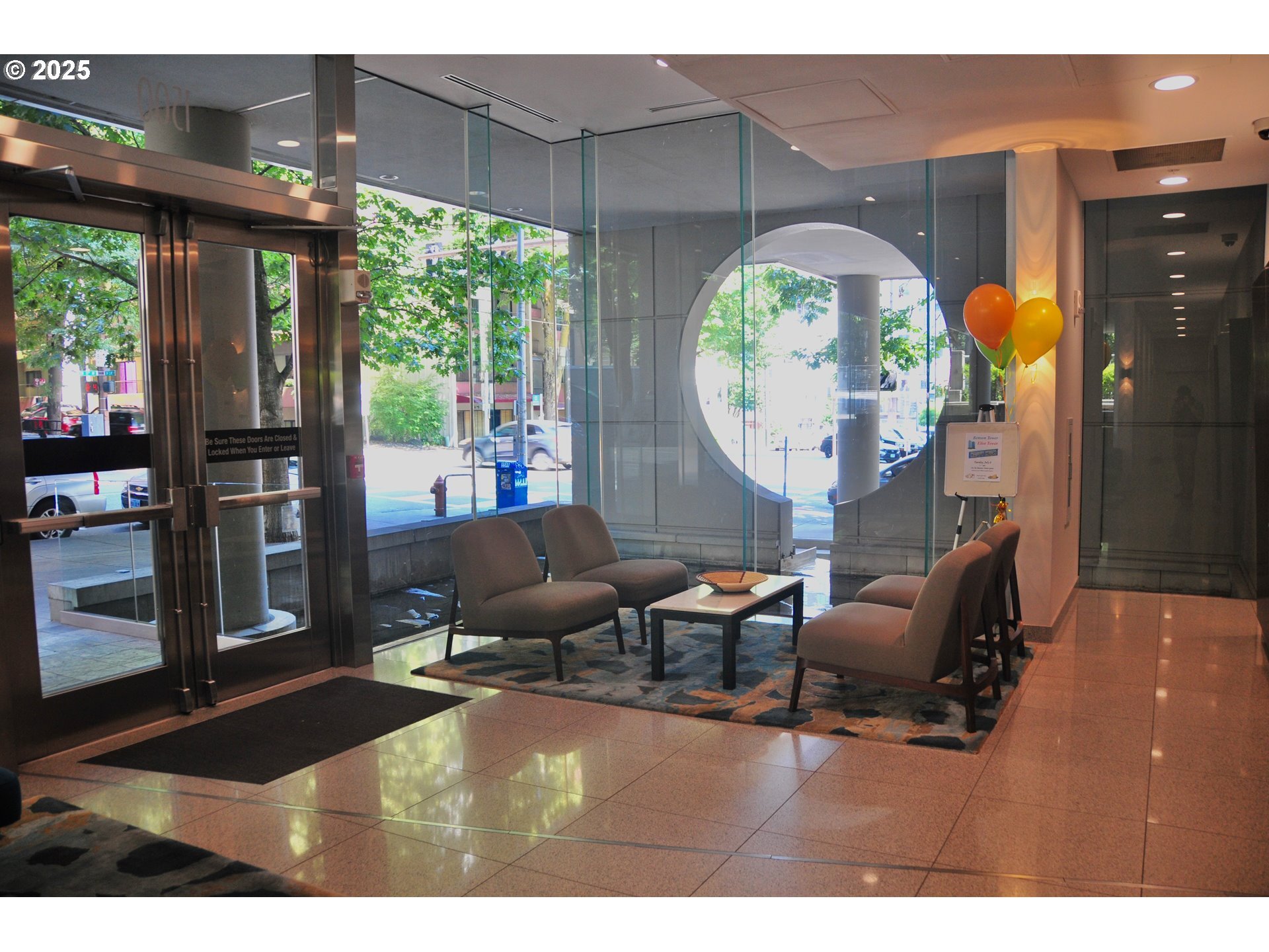 Property Photo: 1500 SW 11th Ave OR 97201