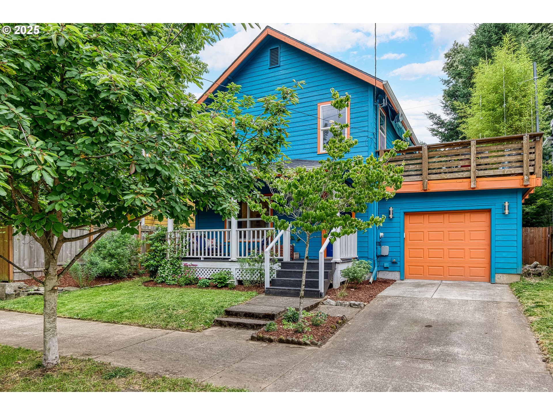 Property Photo: 3955 NE Garfield Ave OR 97212