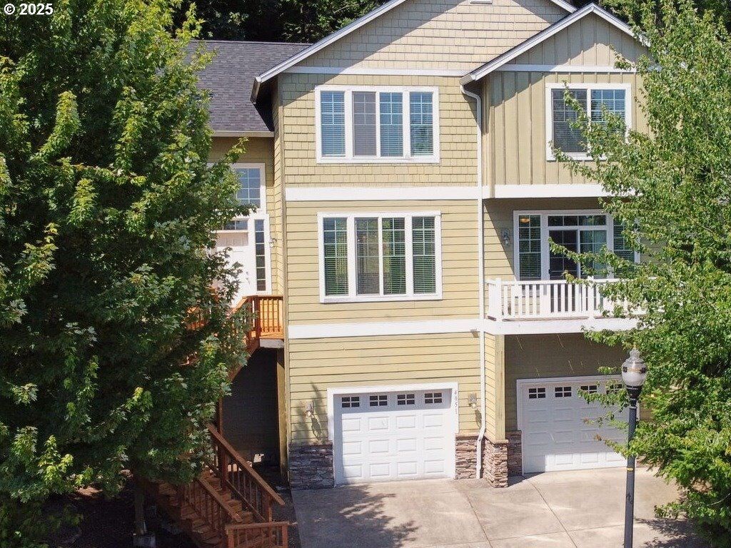 Property Photo:  4851 Z St  WA 98671 
