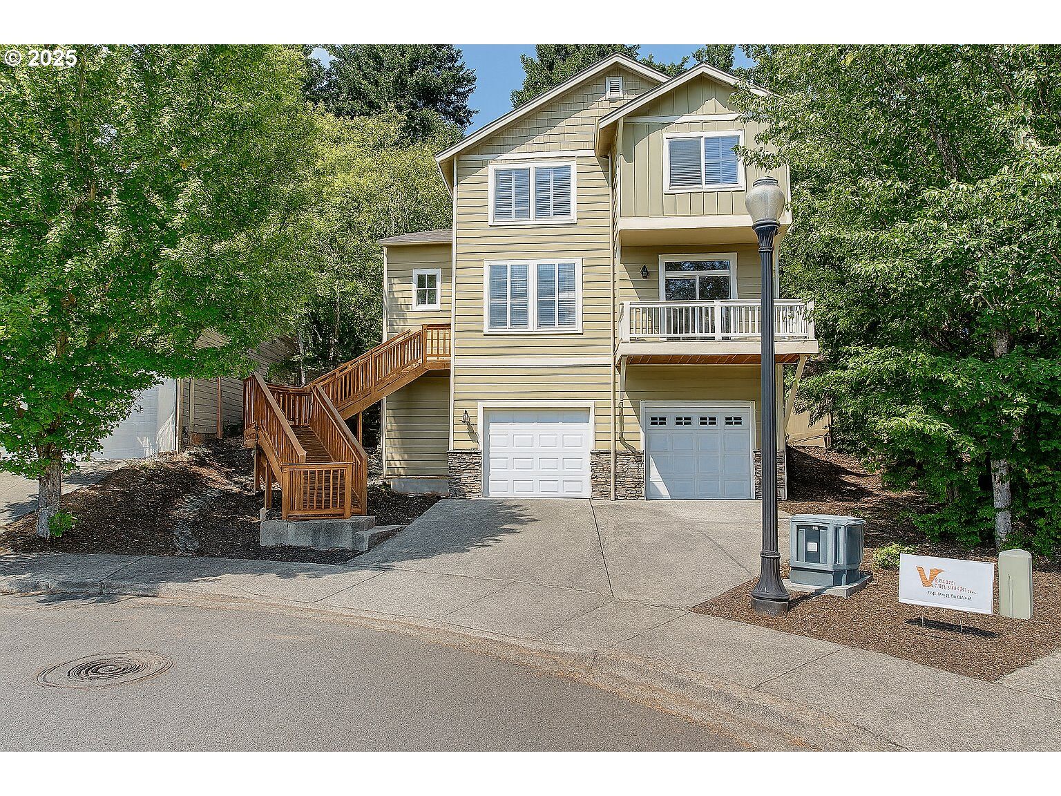 Property Photo:  4851 Z St  WA 98671