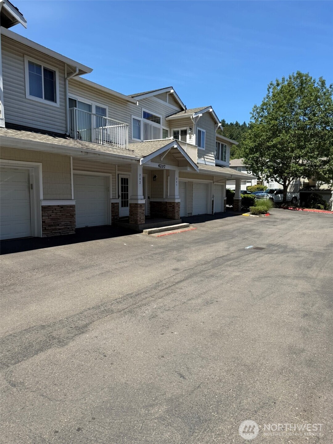 Property Photo: 4207 S 223rd Street 104 WA 98032