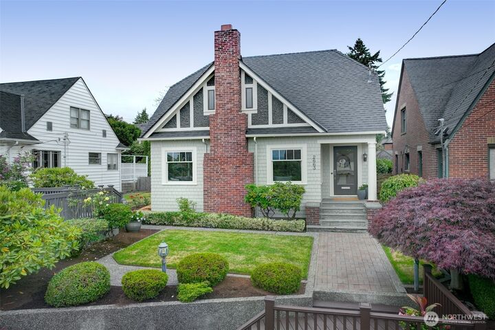 Property Photo:  2663  37th Avenue SW  WA 98126 
