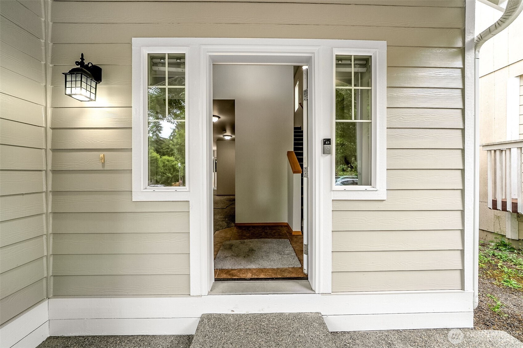 Property Photo:  4817 S 251st Court  WA 98032 
