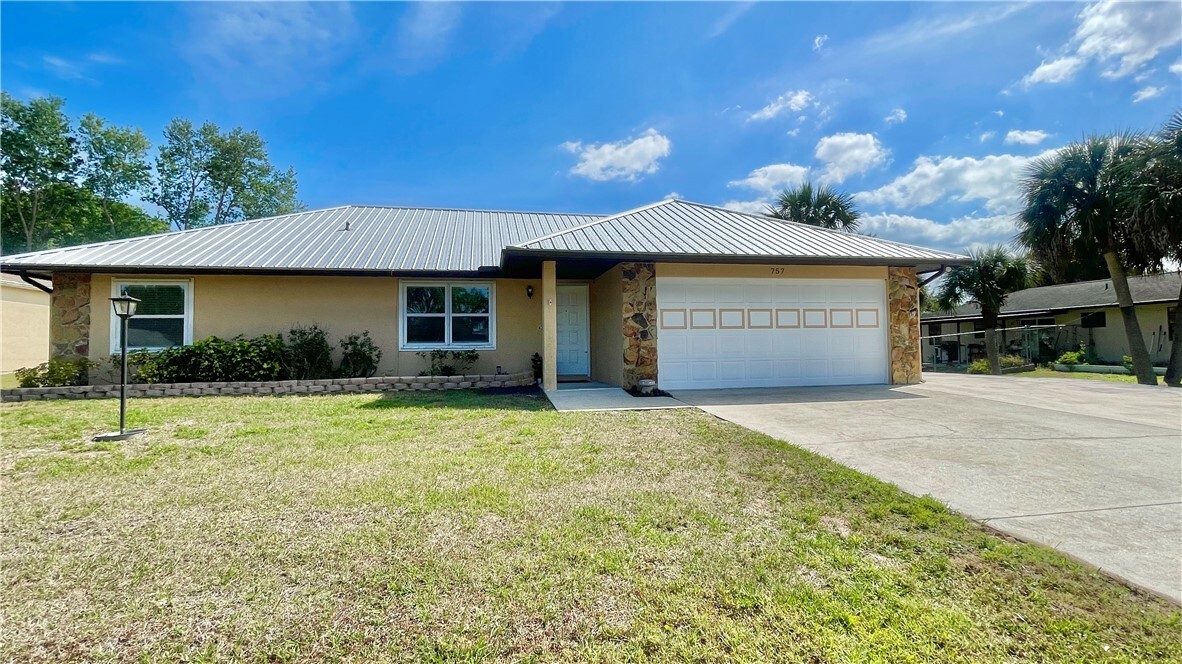 Property Photo: 757 Beard Avenue FL 32958