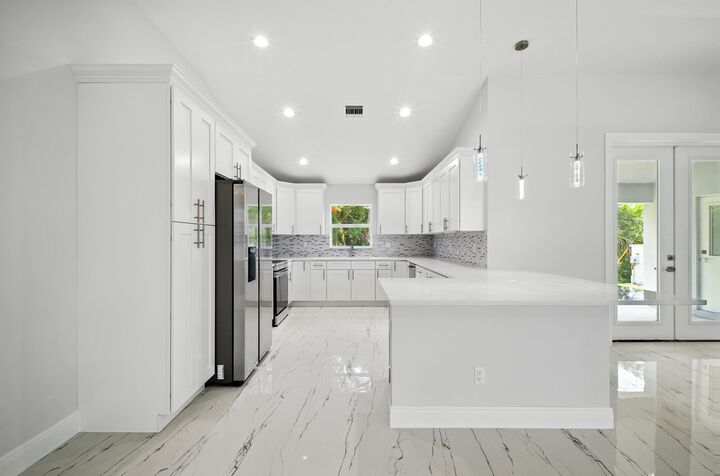 Property Photo:  2624 Newport Drive  FL 34982 