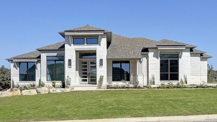 Property Photo:  200 Violet Way  TX 78009 