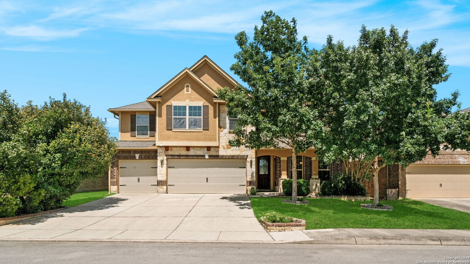 Property Photo:  22114 Gypsy Hawk  TX 78261 