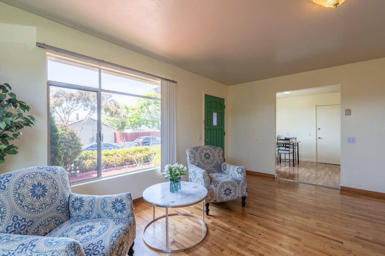 Property Photo: 1700 Luxton Street CA 93955
