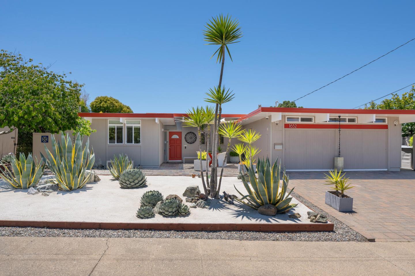 Property Photo:  1652 Lexington Avenue  CA 94402 