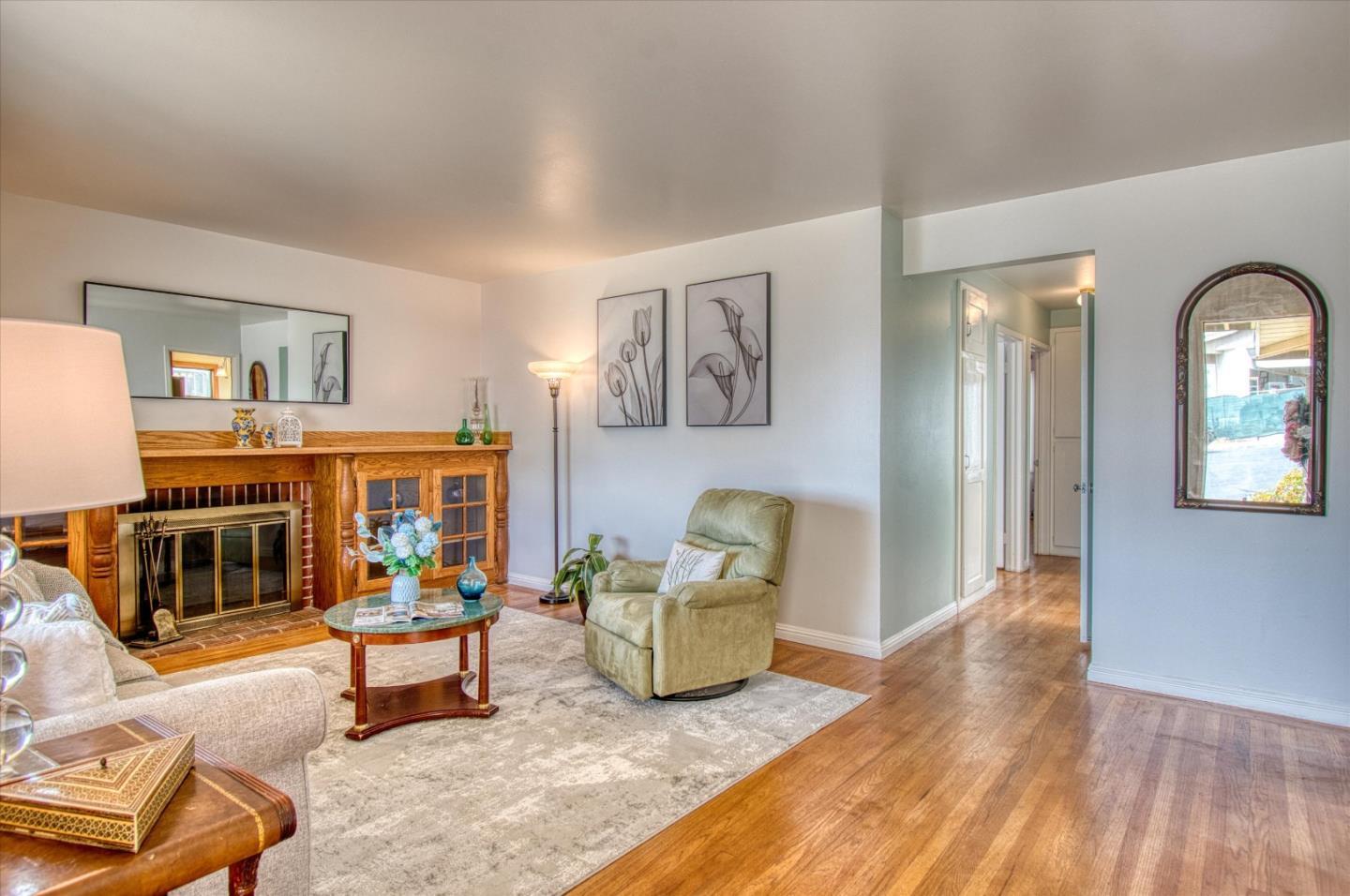 Property Photo:  1107 Morningside Avenue  CA 94080 