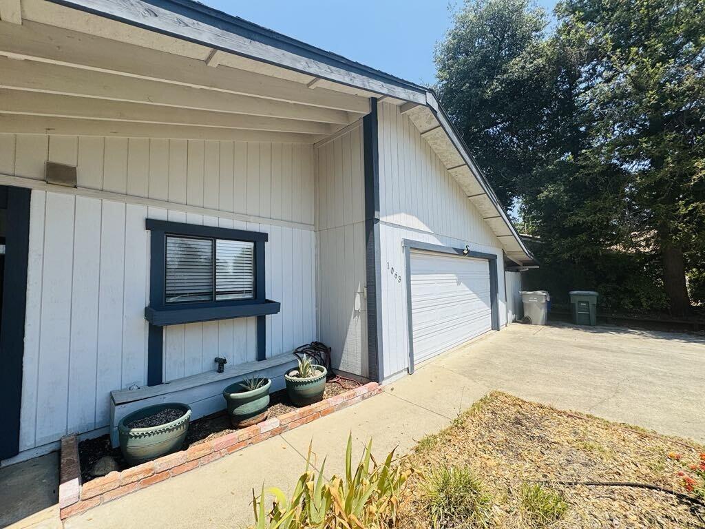 Property Photo: 1063 Belcrest Drive CA 96003