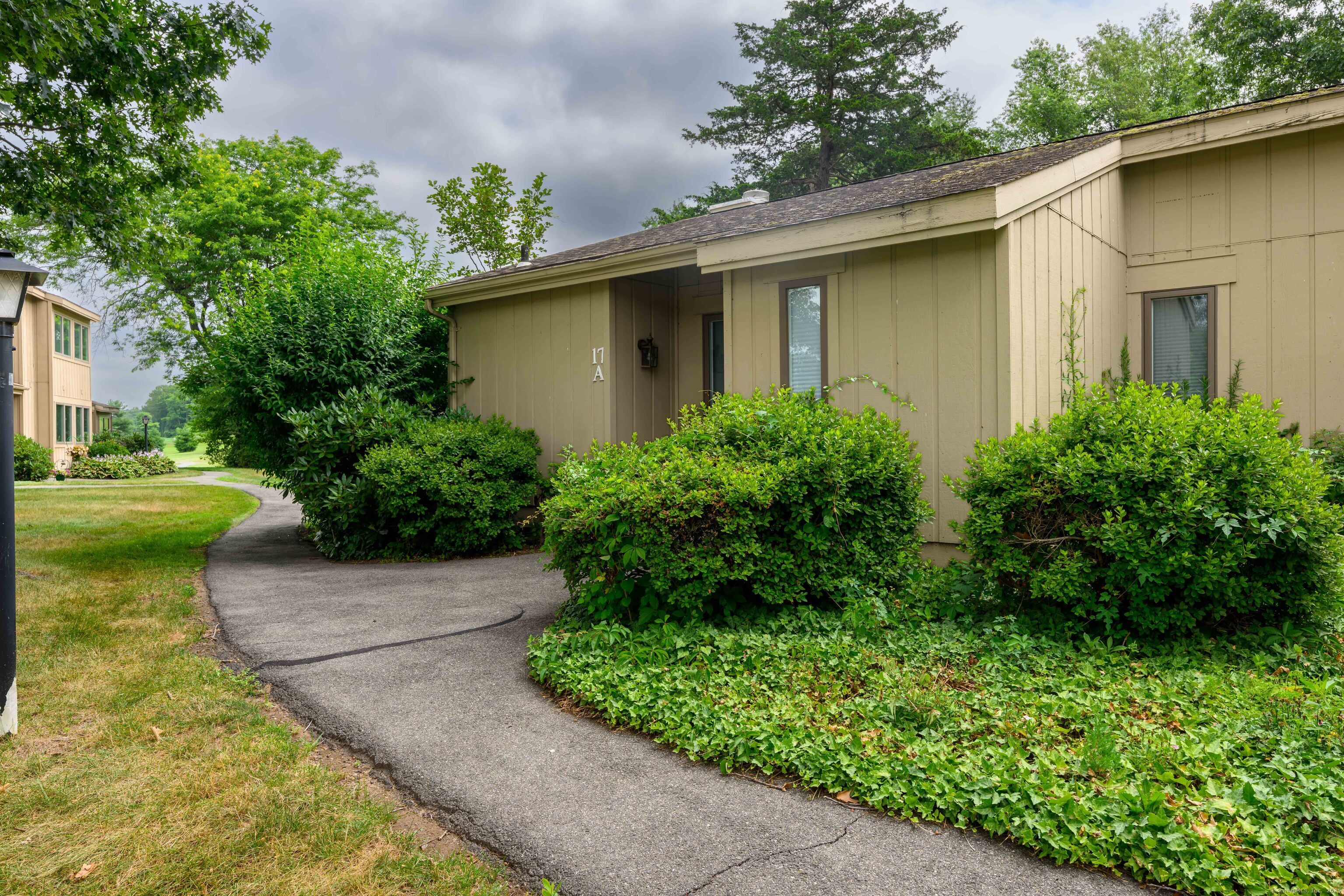 Property Photo:  17 Pilgrim Harbor A  CT 06492 