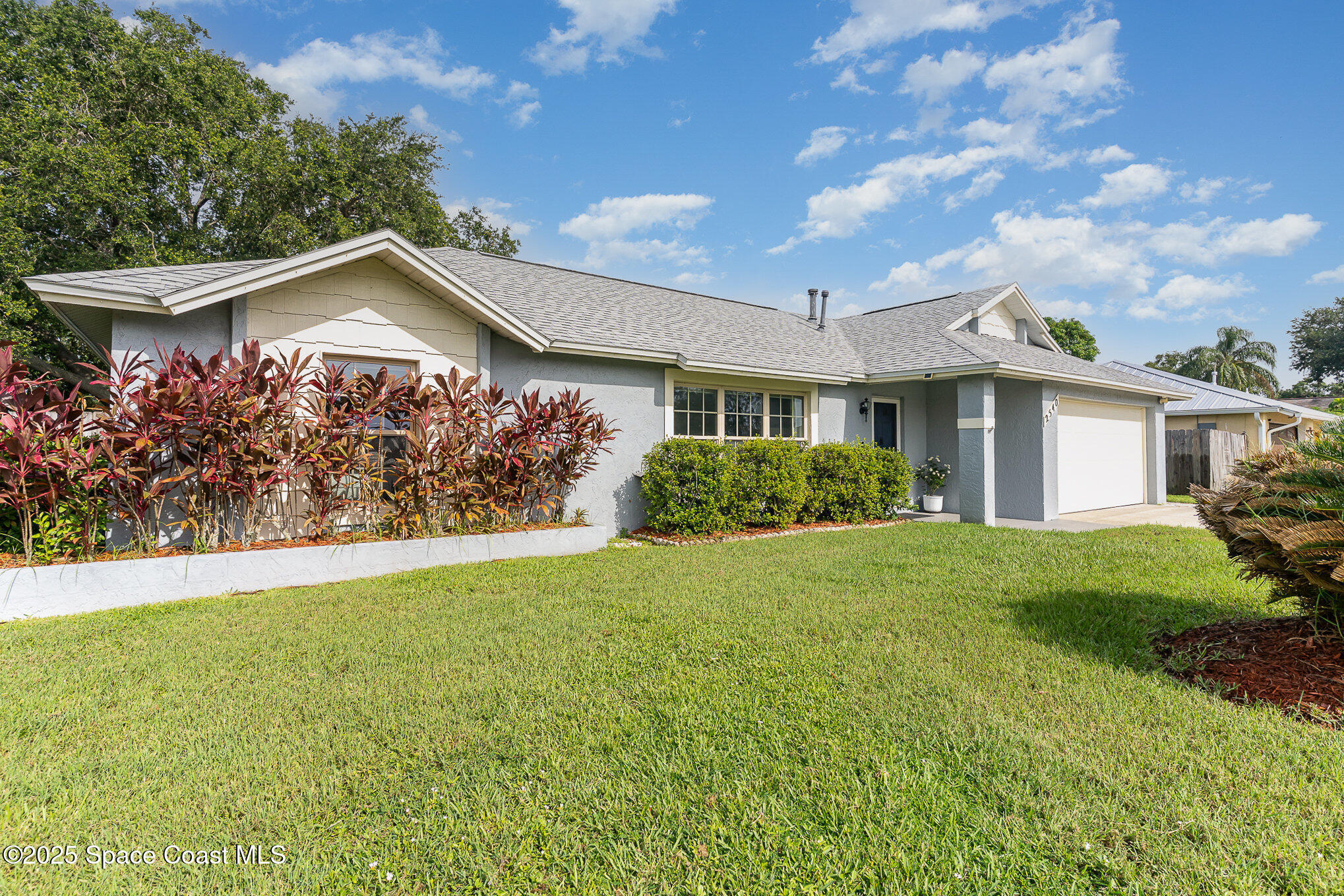 Property Photo: 2540 Woodsmill Drive FL 32934