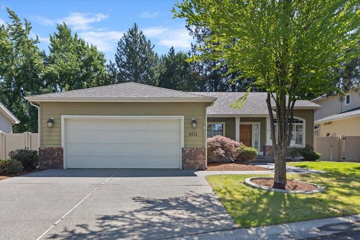 Property Photo: 4211 S Greystone Ln 4211 WA 99223