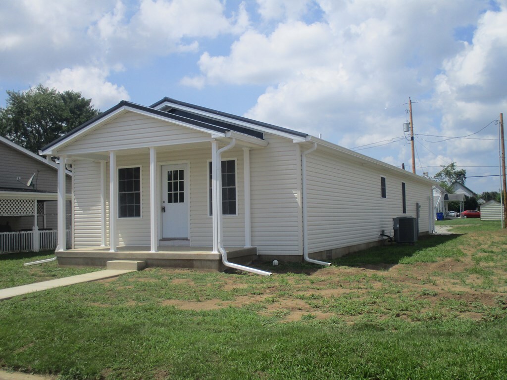 Property Photo:  945 Columbus Street  OH 45601 