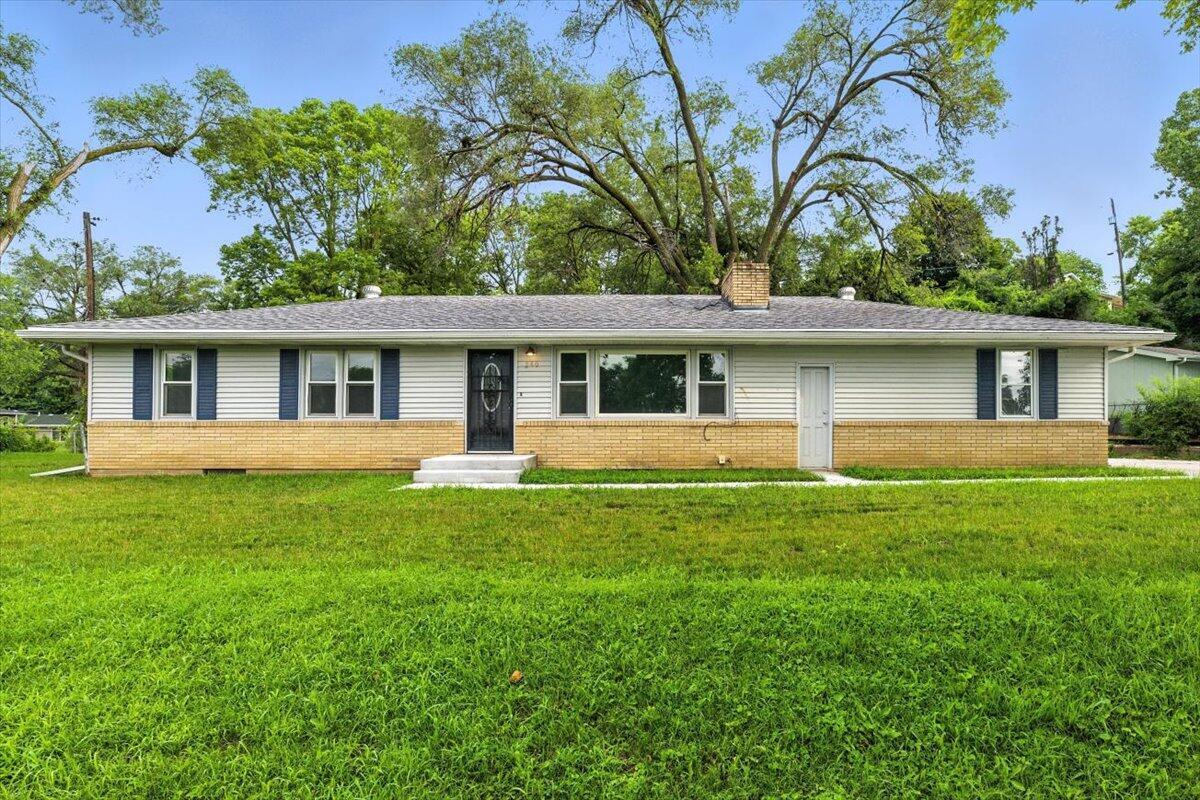 Property Photo: 240 Pickardy Lane IA 51503