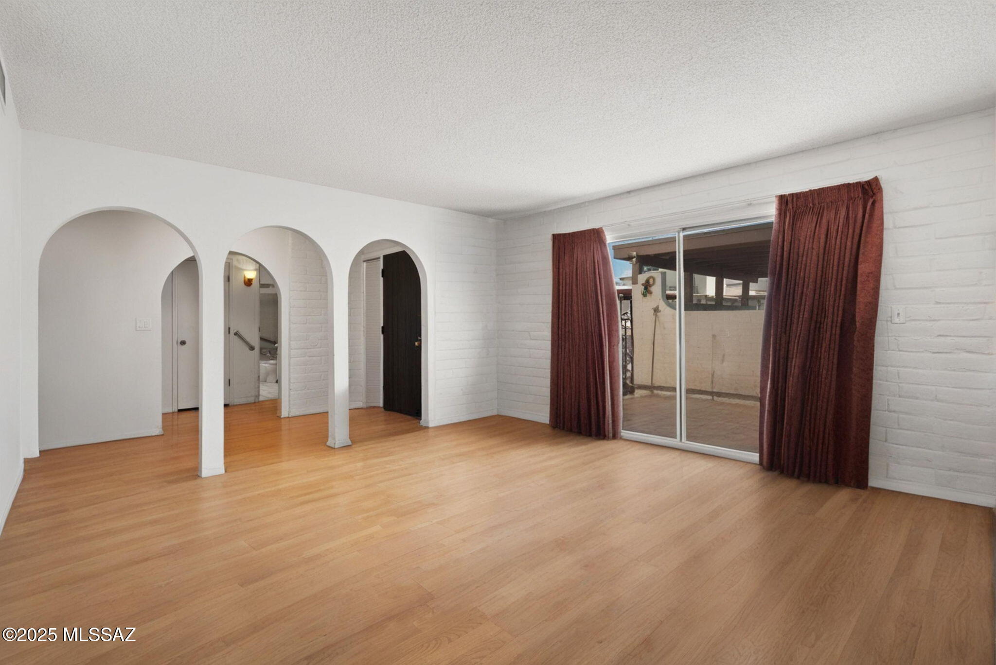 Property Photo: 2154 N Calle De Vida AZ 85715