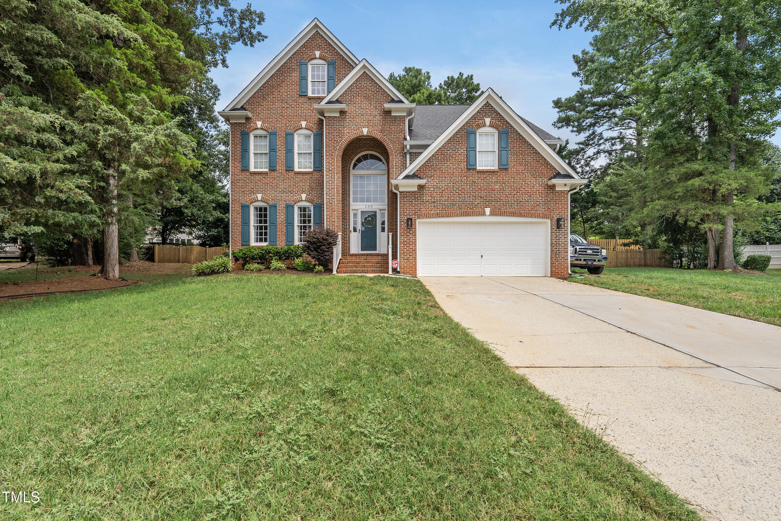 Property Photo: 100 McNaughton Court NC 27529