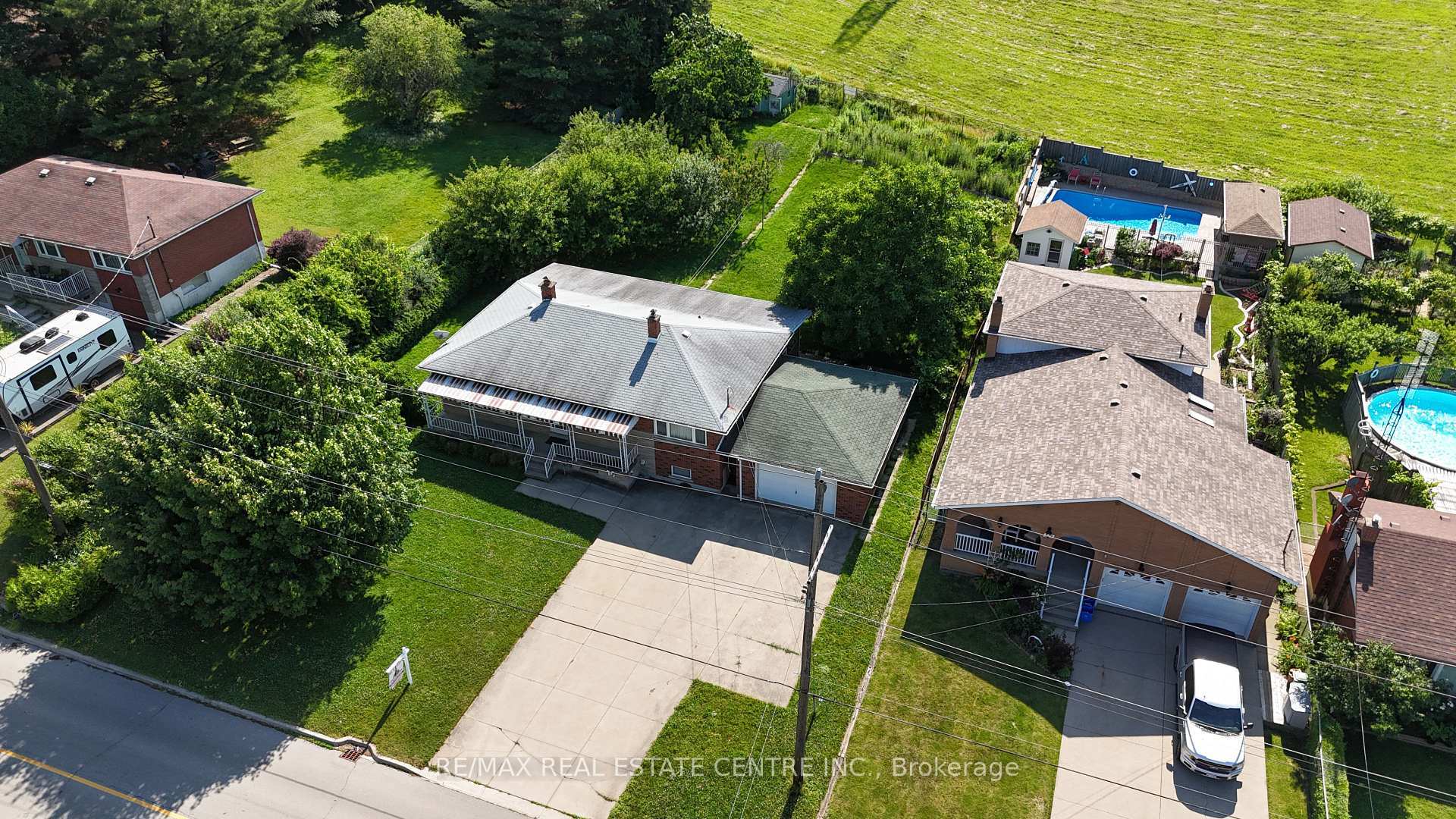Property Photo: 392 Upper Horning Road ON L9G 3K9