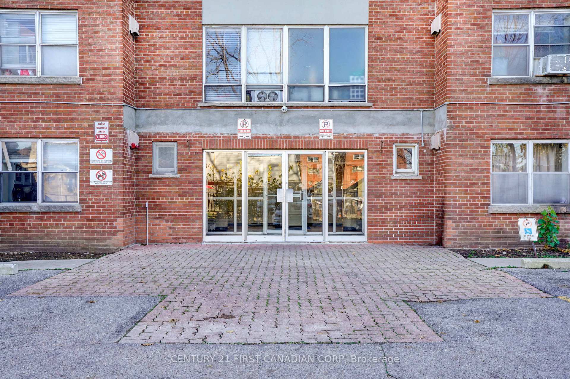 Property Photo: 75 High Street 101 ON N6C 4J8