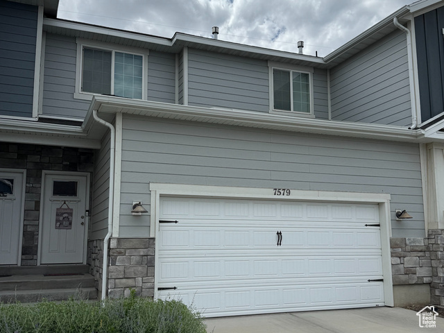 Property Photo: 7579 N Cottage Ln UT 84005