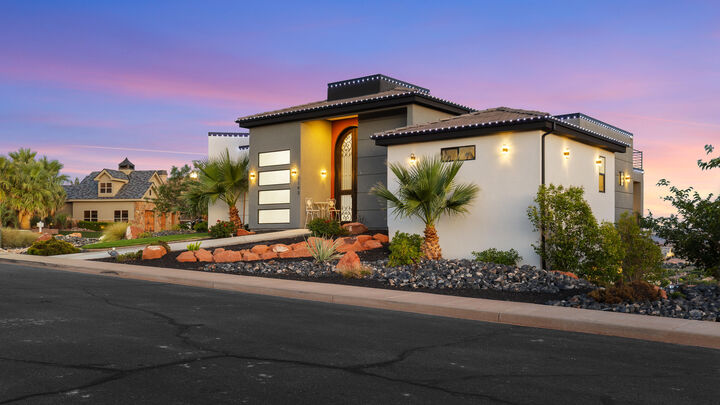 Property Photo: 1193 W Crest Dr UT 84780