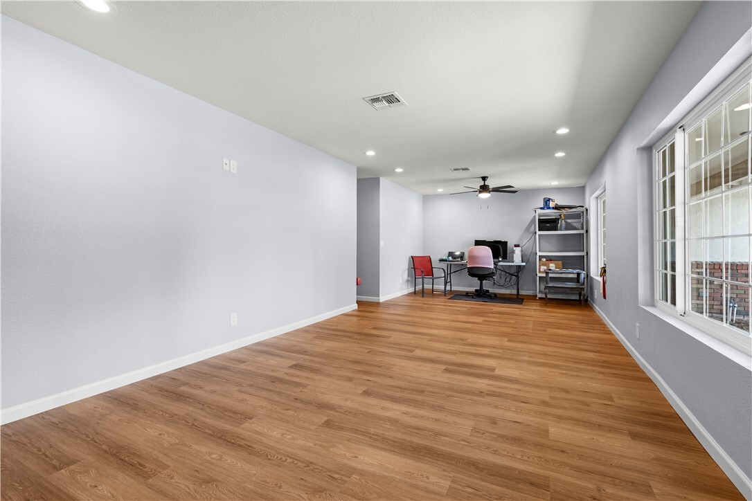 Property Photo: 630 Shadow Mountain Drive AZ 86409