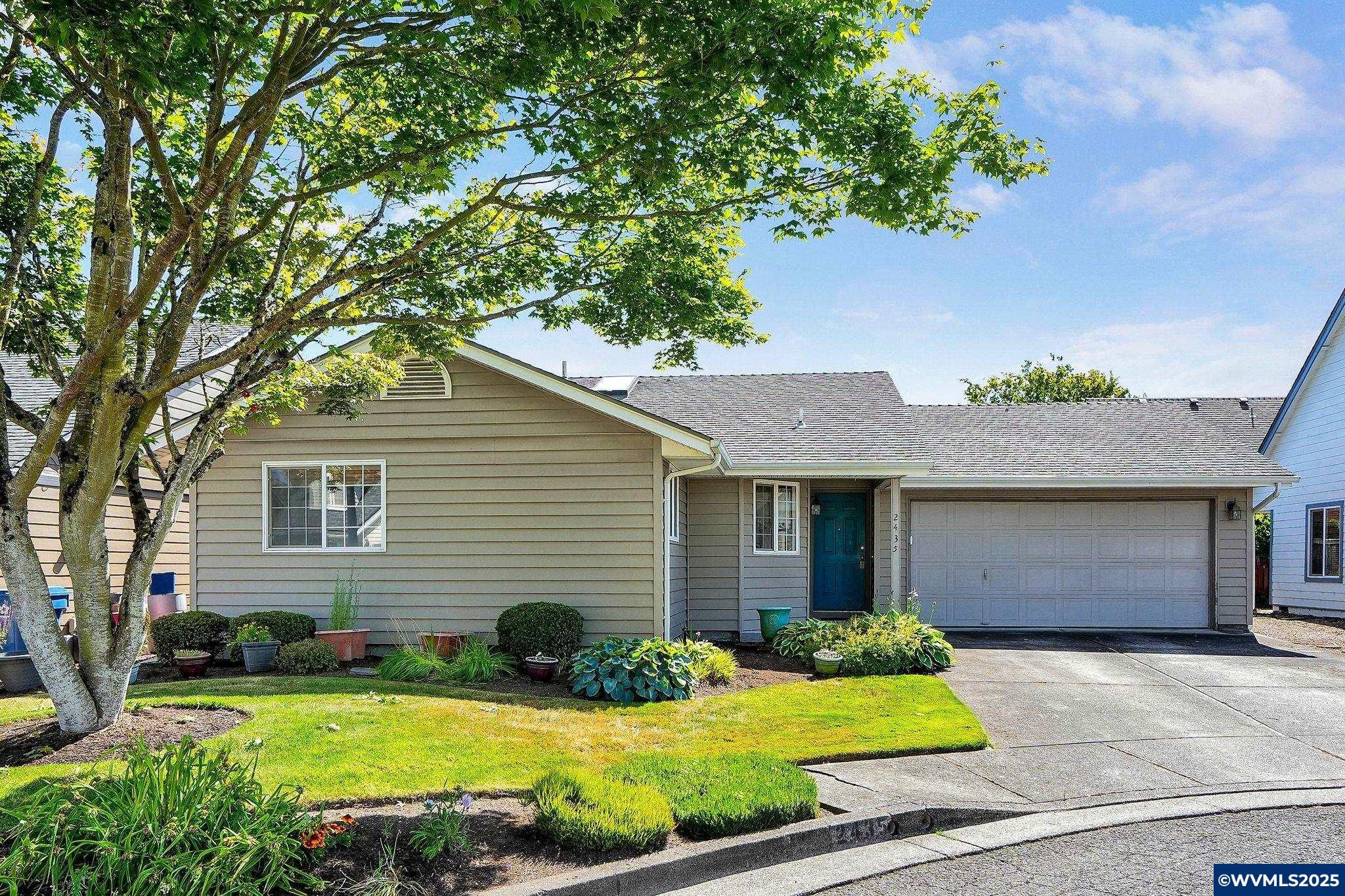 Property Photo:  2435 Connemara Ct SE  OR 97317 