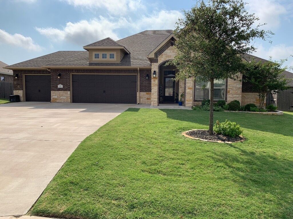 Property Photo:  515 Salt Lick Drive  TX 76502 