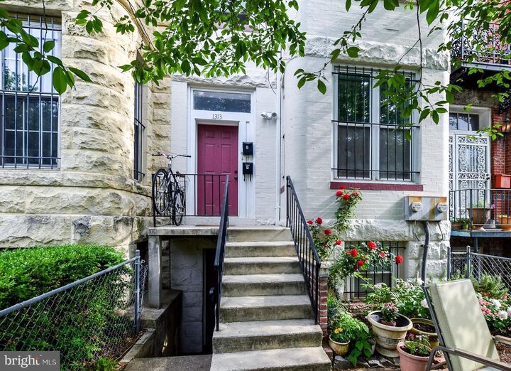 Property Photo: 1313 Fairmont Street NW A DC 20009