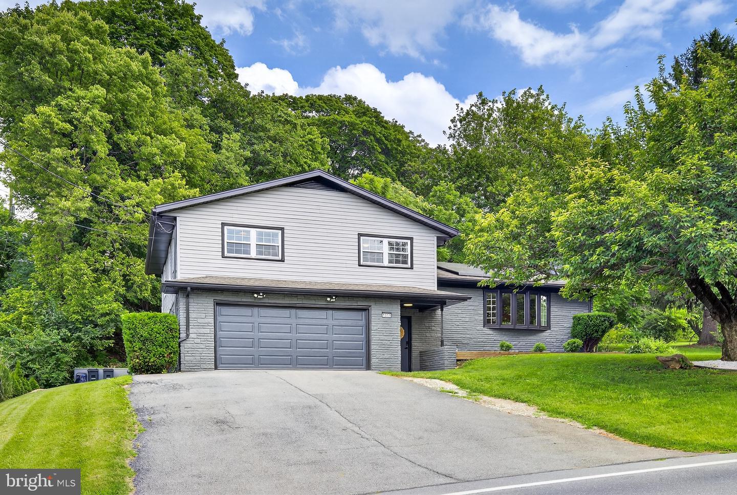 1313 Rohrerstown Road  Lancaster PA 17601 photo