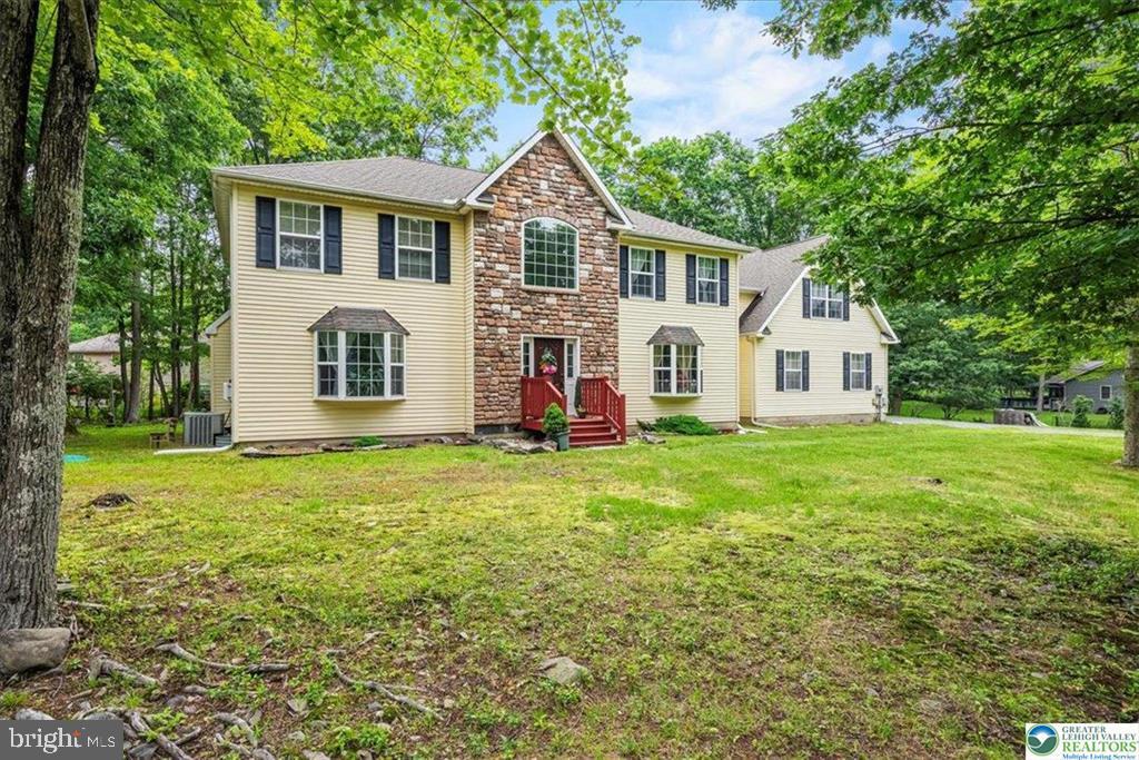 Property Photo: 210 Swartsburo Drive PA 18371