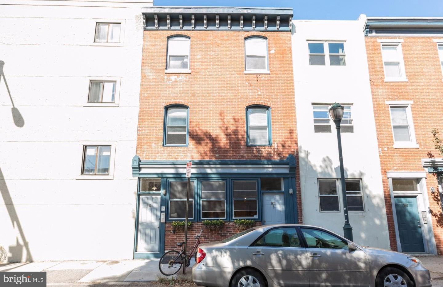 2619 South Street 25  Philadelphia PA 19146 photo
