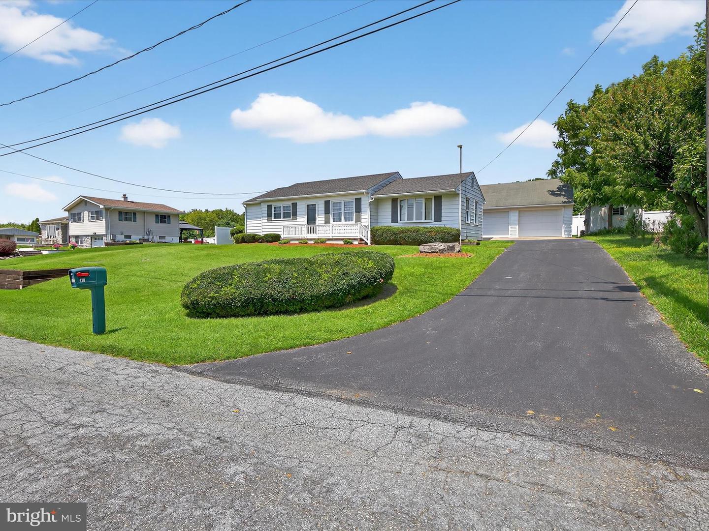 Property Photo: 46 Leven Road PA 17529