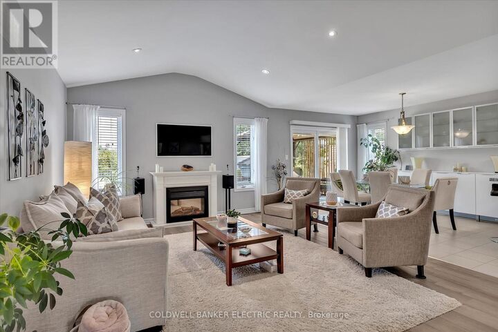 Property Photo: 31 Old Trafford Drive ON K0L 1Y0