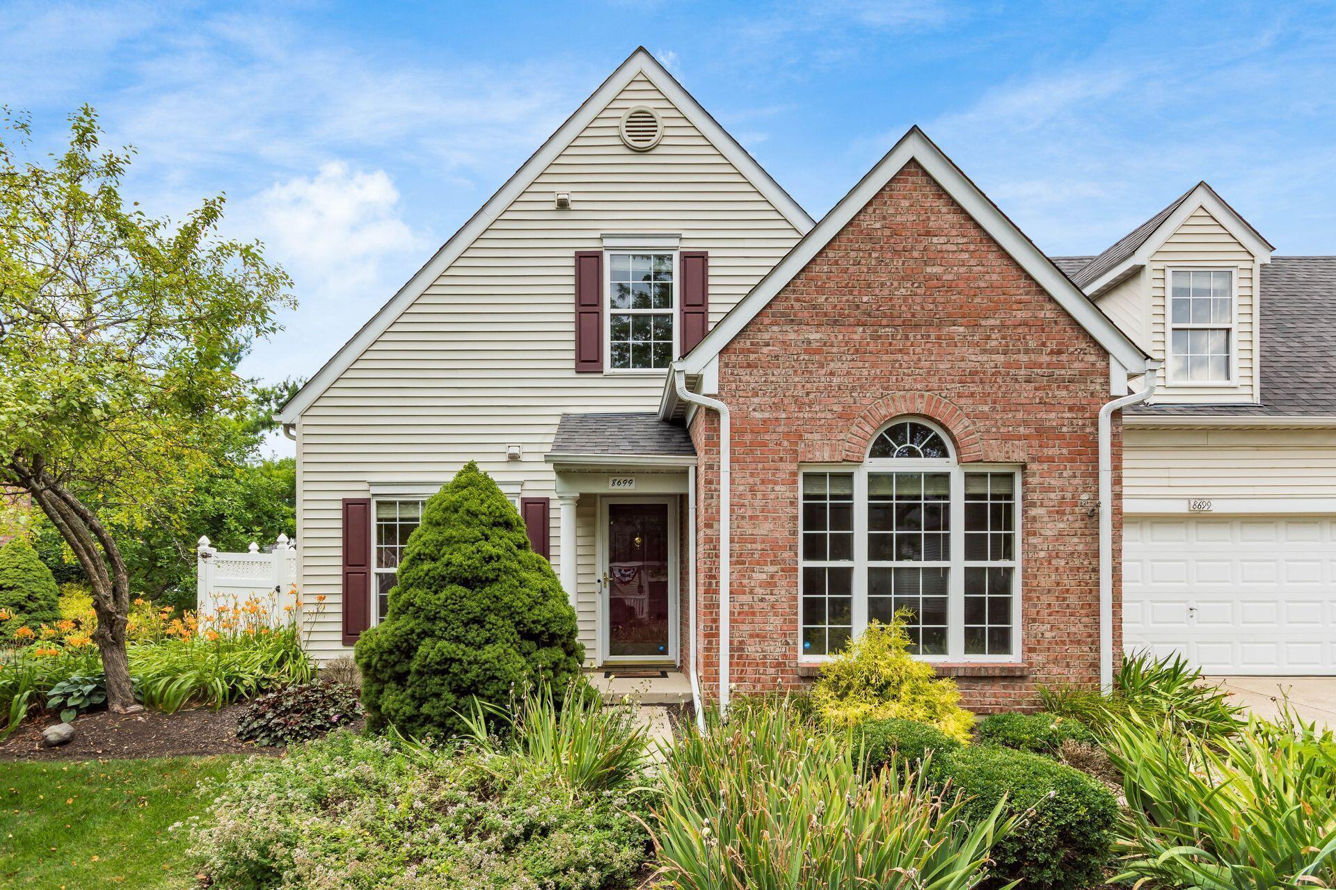 Property Photo:  8699 Lazelle Commons Drive  OH 43035 