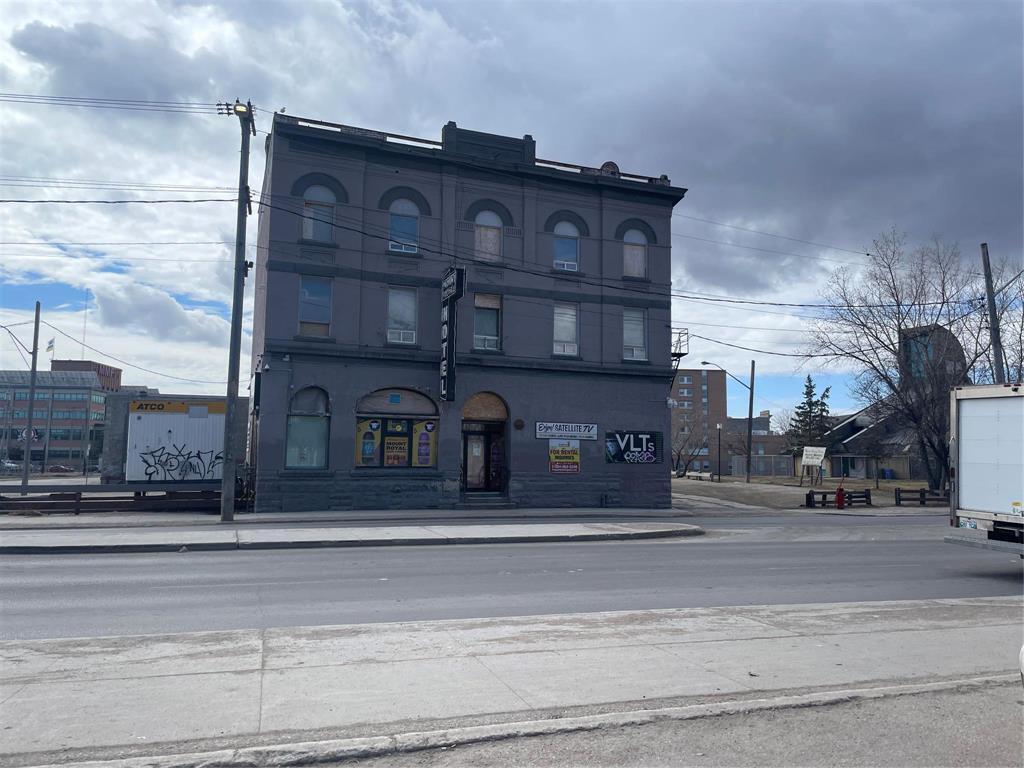 Property Photo:  186 Higgins Avenue  MB R3B 3G5 