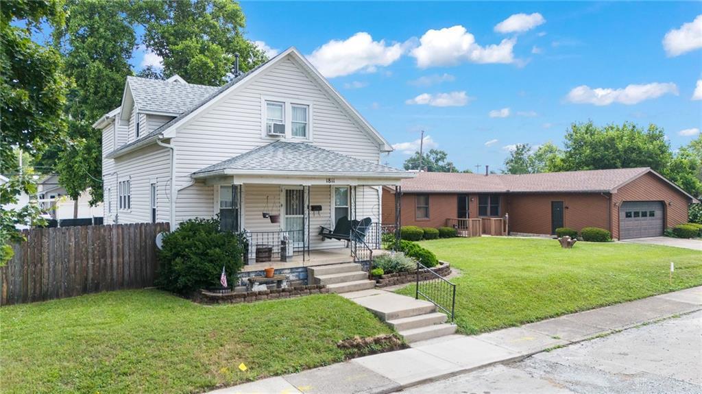 Property Photo:  1811 Nicklin Avenue  OH 45356 