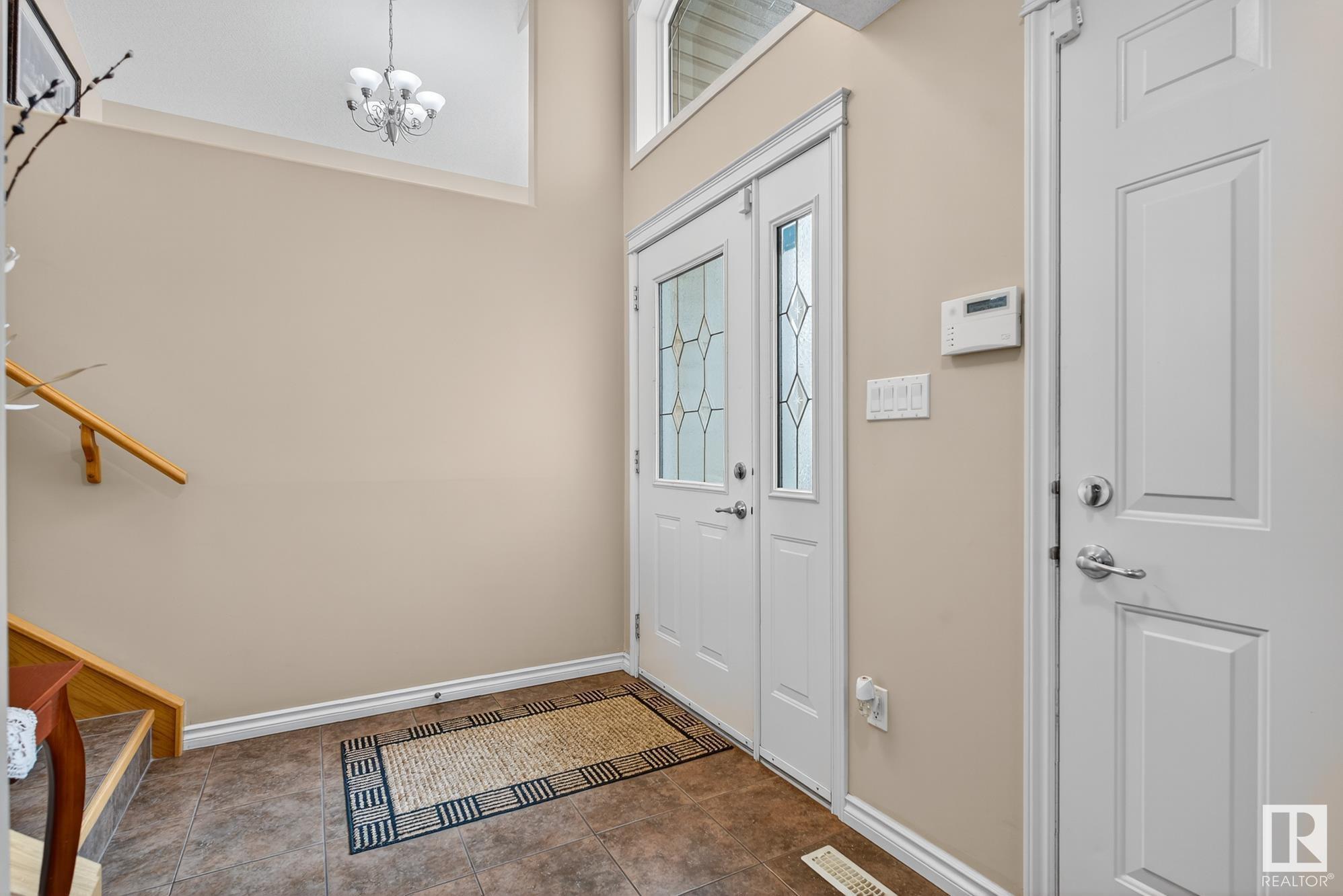 Property Photo:  7335 164 Avenue NW  AB T5Z 3Y3 