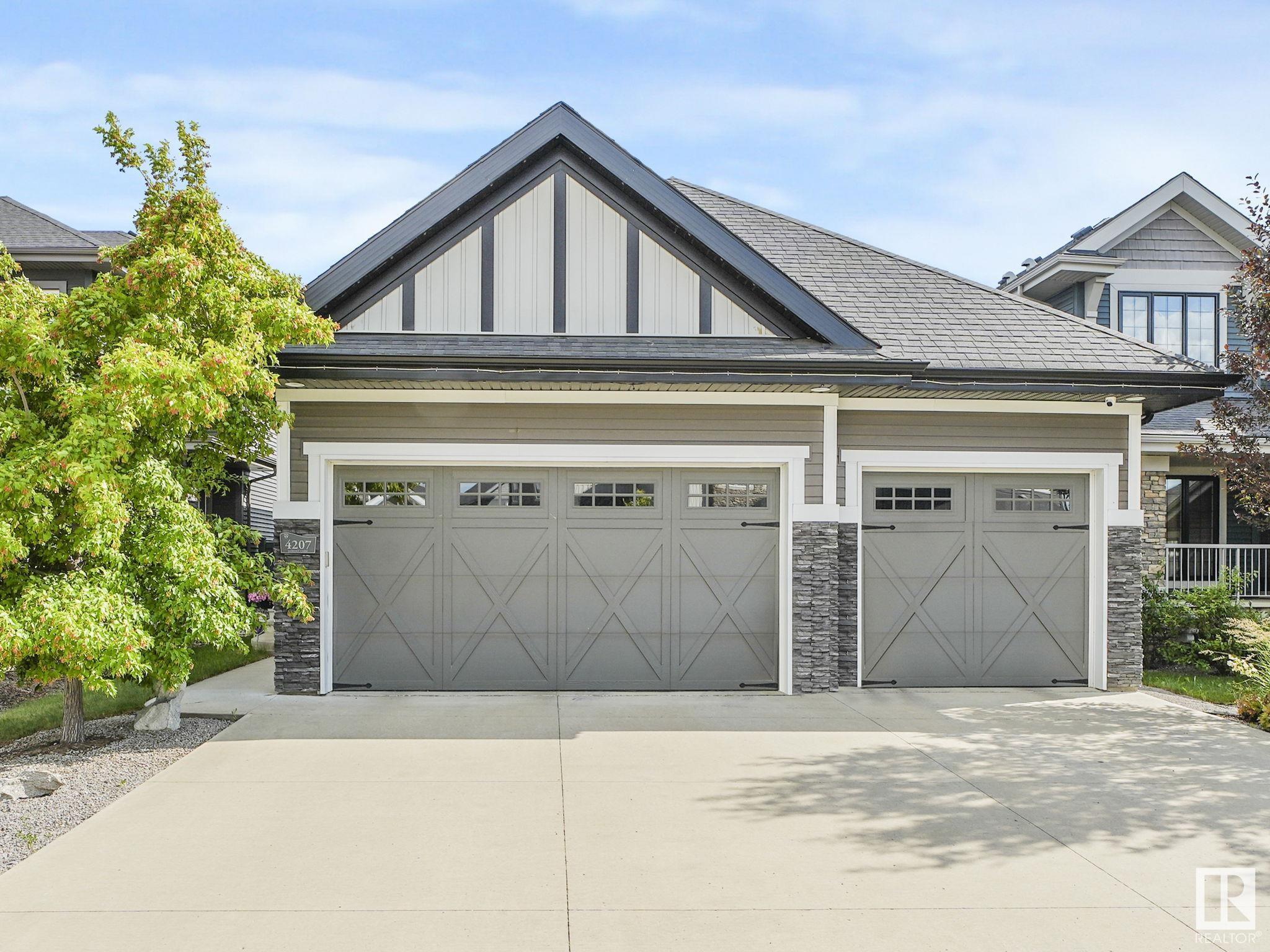 4207 Goresky Close NW  Edmonton AB T5T 4V2 photo