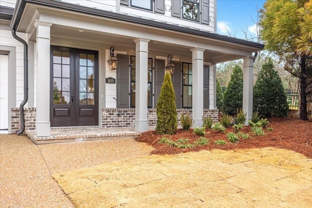 Property Photo: