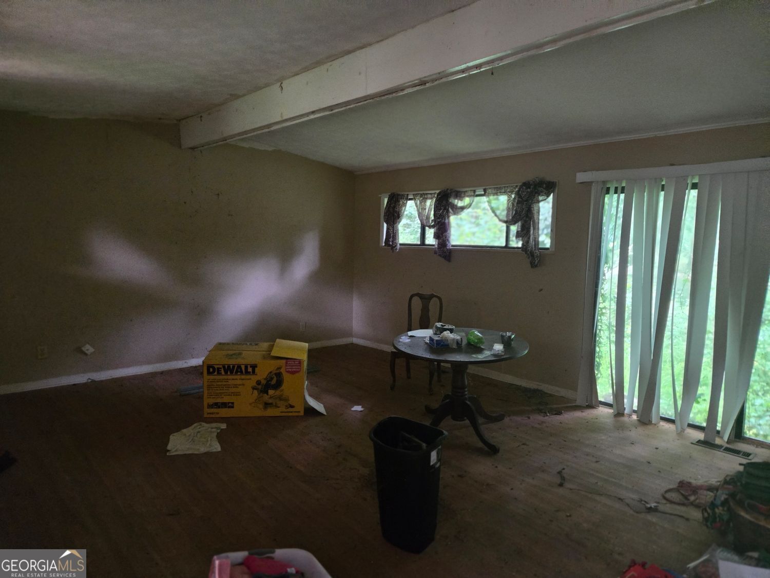 Property Photo: 2484 Mobley Court SE GA 30315