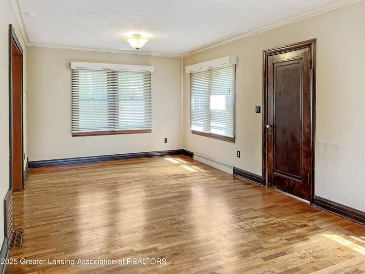Property Photo: 529 Maine Court MI 48854