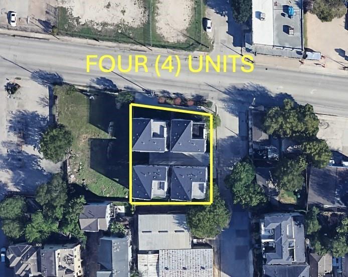 Property Photo: 911, 913, 915 &Amp 915 Thompson Street TX 77007