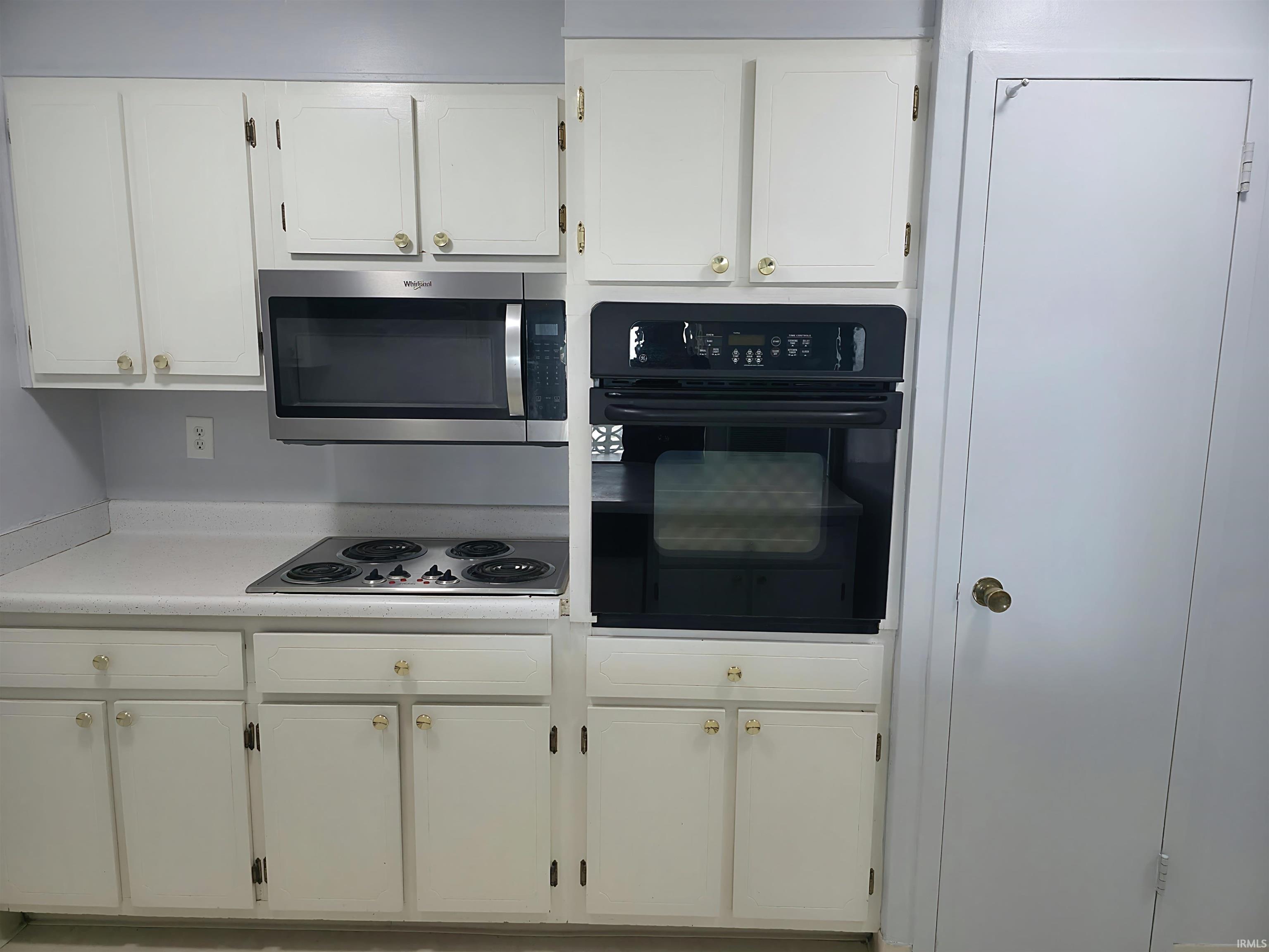 Property Photo: 1100 Erie Avenue 809 IN 47715