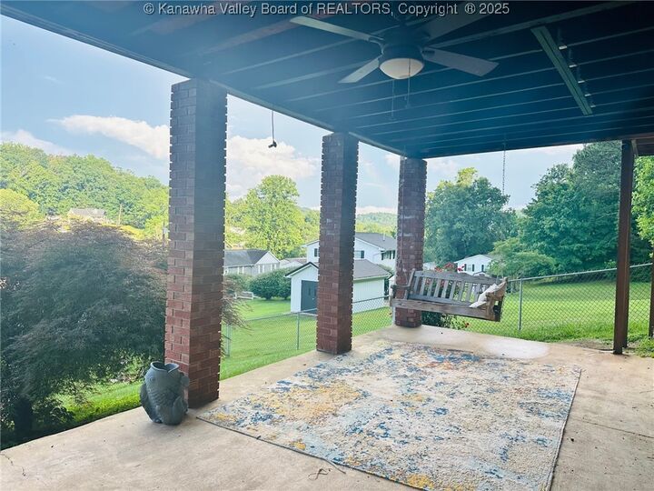 Property Photo:  1816 Winding Hill Drive  WV 25320 