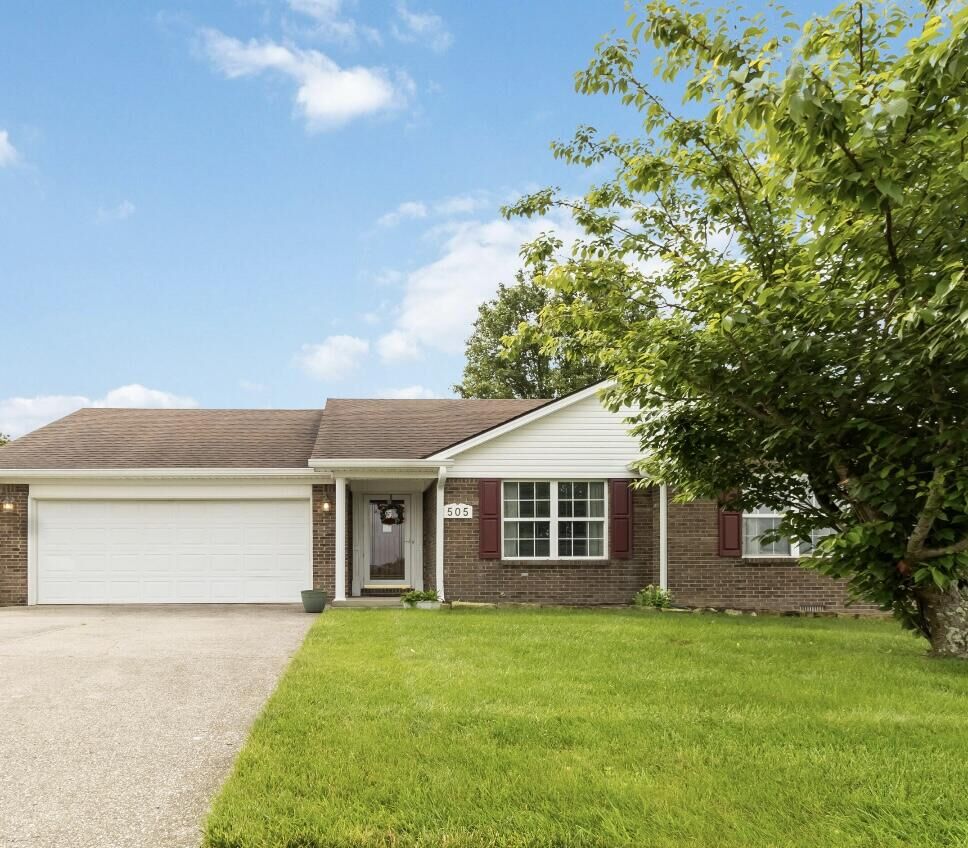 Property Photo:  505 Elleigh Way  KY 40475 