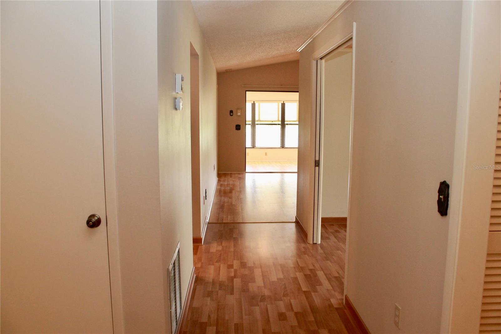 Property Photo:  127 Sandstone Circle  FL 34293 