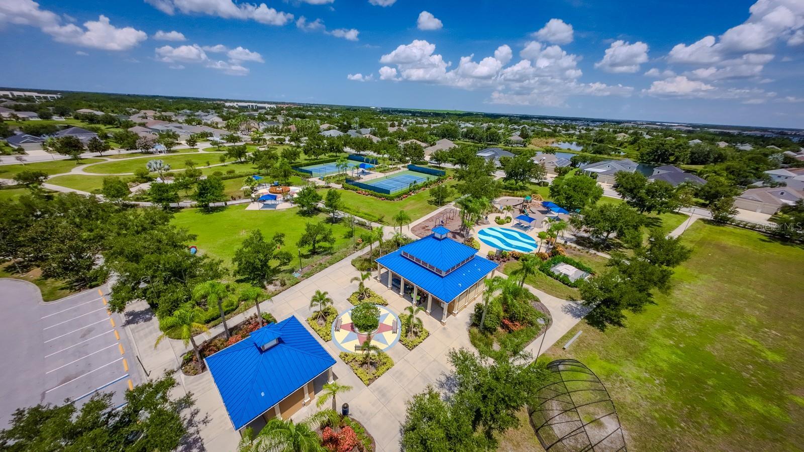 Property Photo: 11641 Piedmont Park Crossing FL 34211